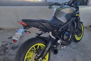 Mt09 fluo yellow 2018