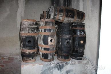 botticelle caratelli antichi per olio o vino