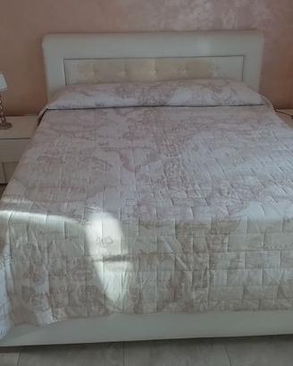 Letto matrimoniale contenitore