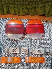 fanali posteriori e frecce maggiolino/ maggiolone 