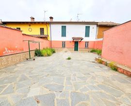 CASA SEMINDIPENDENTE A ALESSANDRIA