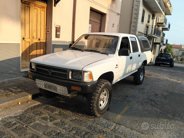 Toyota hilux 105