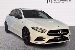 MERCEDES-BENZ A 180 d Premium Night edition auto