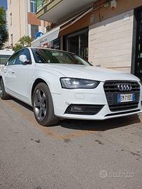 Audi a 4 avant  2012 automatic