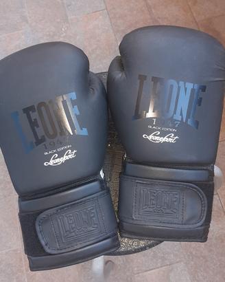 casco boxe + guantoni Leone