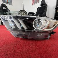faro Anteriore sx Ford Mustang (15-17)