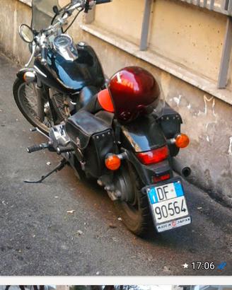 Honda Shadow 750. 
