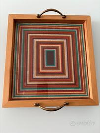 Vassoio con disegno geometrico