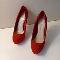 Bershka  Scarpe Décolletè in nabuk rosse n. 38