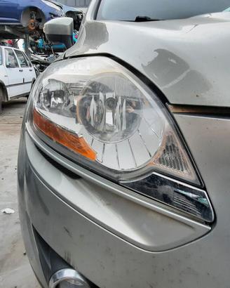 FORD KUGA 2009 - FARO ANTERIORE DESTRO