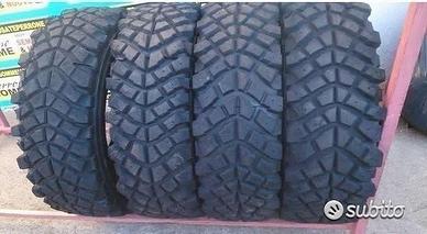 4 gomme usate 235 75 15 ricoperte