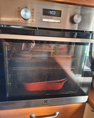 Forno Electrolux mod EOF4P04X