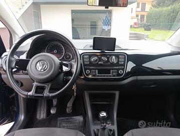 Volkswagen eco-up metano