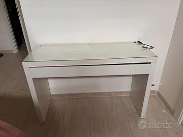 Scrivania Toletta Ikea