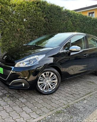 Peugeot 208 PureTech 82 Stop&Start 5 porte Allure