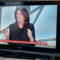 TV Sony Bravia 52' HD molto bello - e.200