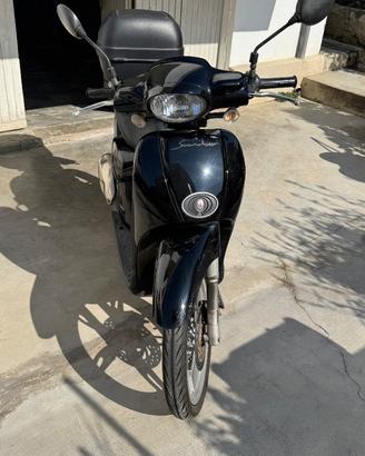 Scooter Scarabeo 50 anno 2014