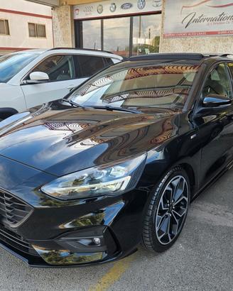 Ford Focus 1.5TDCi 120cv STLine TETTO Automatica