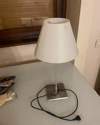 Lampada da tavolo Costantina