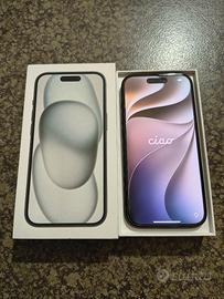 Apple iPhone 15 (128GB) - Black