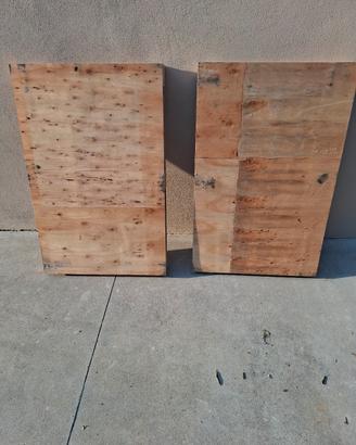 COPPIA DI BANCALI IN LEGNO  