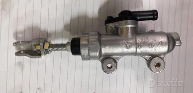 pompa freno posteriore SUZUKI GSXR GSR TL VSTROM