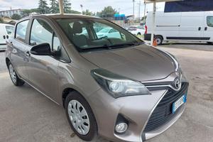 TOYOTA Yaris 1.0 5 porte Active EURO 6 Neopatent