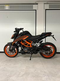 Ktm duke 125