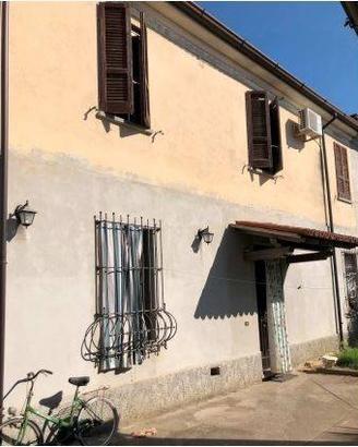 Immobile in asta di 180 m² con 3 locali a Scandola