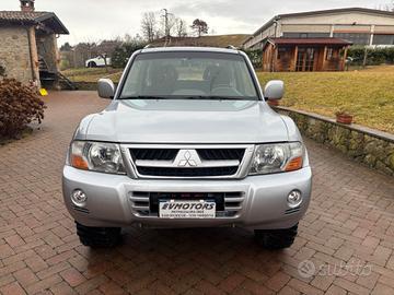 Mitsubishi Pajero GLS 2.5 TDI 3p. 116 CV