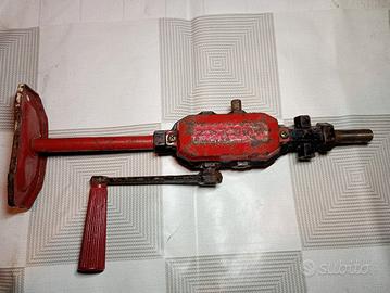 trapano a manovella GERMAN 