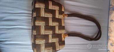 Borsa da donna a spalla 