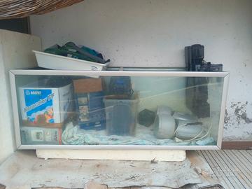 Acquario 300L completo di accessori dolce e marino