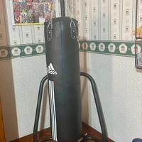 Sacco e struttura Boxe Adidas