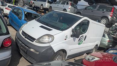 OPEL VIVARO 2900 2004-2006 1.9 CDTI Furgone