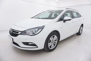 Opel Astra Sports Tourer Business BR220213 1.6 Die