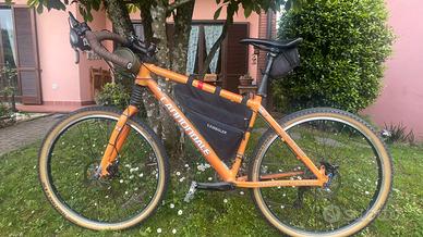 bicicletta Cannondale Conf. Monster Gravel