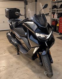 Bmw C400 gt 2025 triple black connectivity