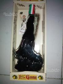 Bottiglia a forma di lago di garda