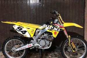 Suzuki rmz 250