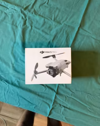 DJI Mini 5 Pro (PREZZO NON TRATTABILE)