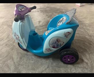 Motoretta elettrica bimba Frozen quasi nuovo