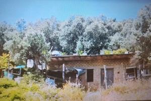 10000 mq di terreno con fabbricato