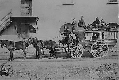 Vecchie cartoline e vecchie buste viaggiate