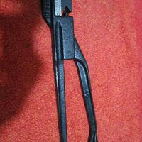 Pressatrice x capicorda elettrici CEMBRE