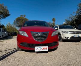 Lancia Ypsilon 1.2 69 CV 5 porte S&S Silver