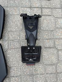 Portatarga-frecce-maniglie-manopole originali