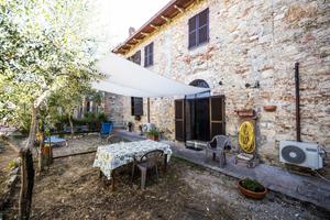 Porzione di casa a Asciano