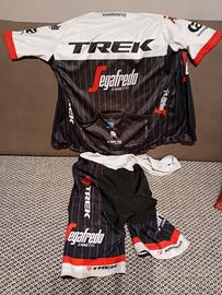 completo Trek