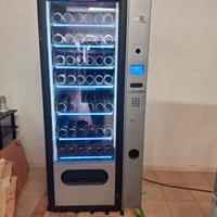 distributore automatico snack e bevande